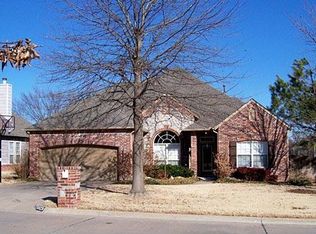 8829 S 92nd Ct E, Tulsa, OK 74133