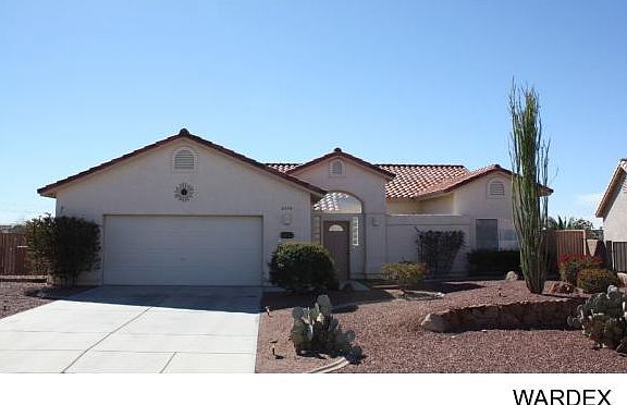 2nd image of 2455 Bluebird Ln