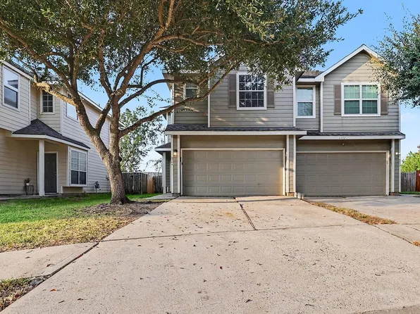 6304 Stoney Creek Dr, Pasadena, TX 77503