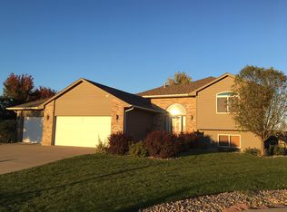 6601 W Margaret Cir, Sioux Falls, SD 57106