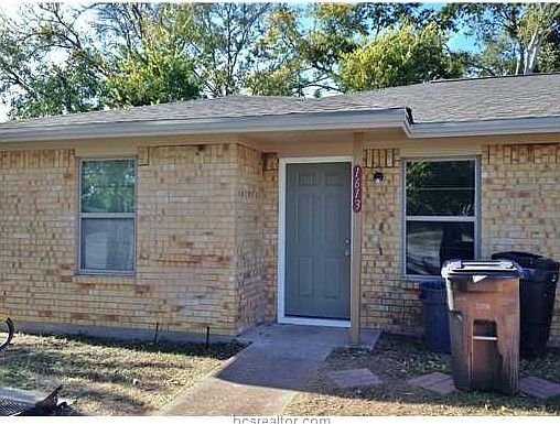 2nd image of 1617 Cloverdale Cir