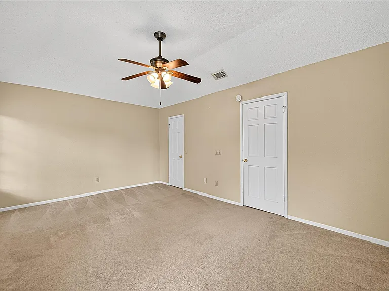 4514 Treasure Trl — Photo 35