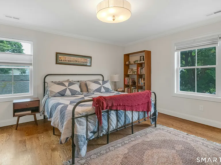 210 High Ridge Ave — Photo 33