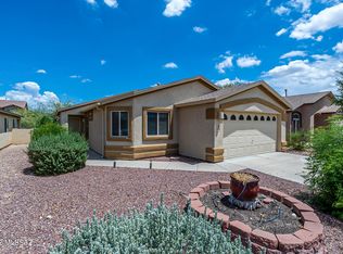 8445 S Burien Rd, Tucson, AZ 85747