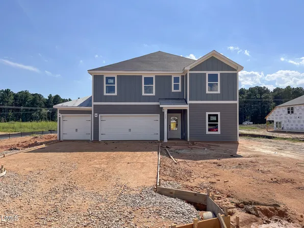 280 Barrow Meadows Dr, Zebulon, NC 27597