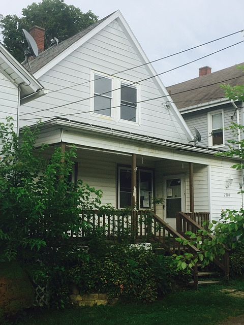 HOUSE FRONT