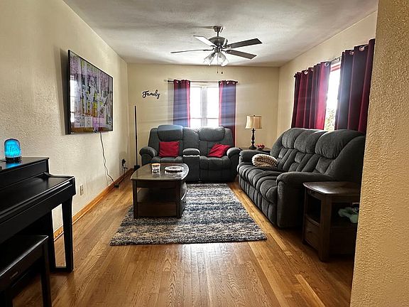 5th image of 1509 Oak Forest Rd