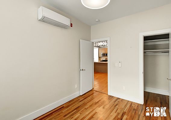 5th image of 314 Sumpter St #1RT