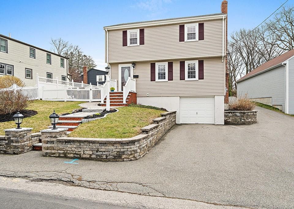 1st image of 111 Idlewell Blvd