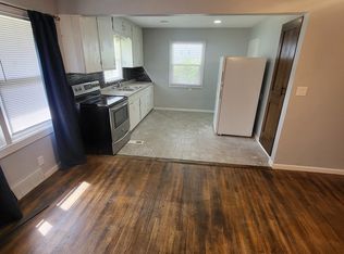 335 N 35th St #1, Lincoln, NE 68503