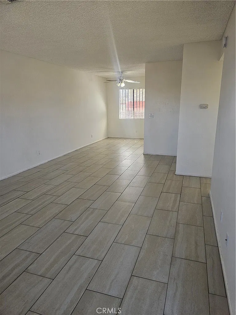2 bed, 1100 sqft, $2,000 — Photo 3