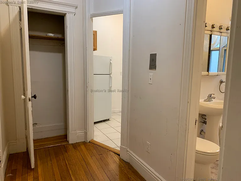 80 Gordon St #2 — Photo 4