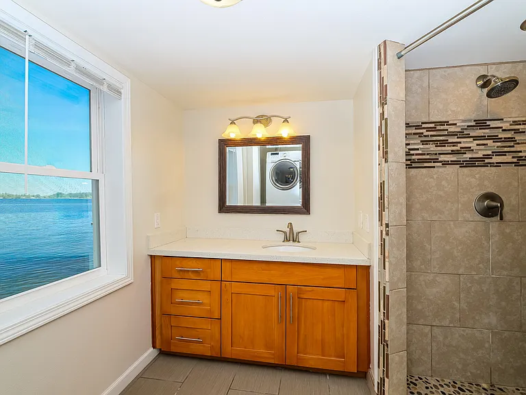 9720 Rainier Ave S #1 — Photo 11