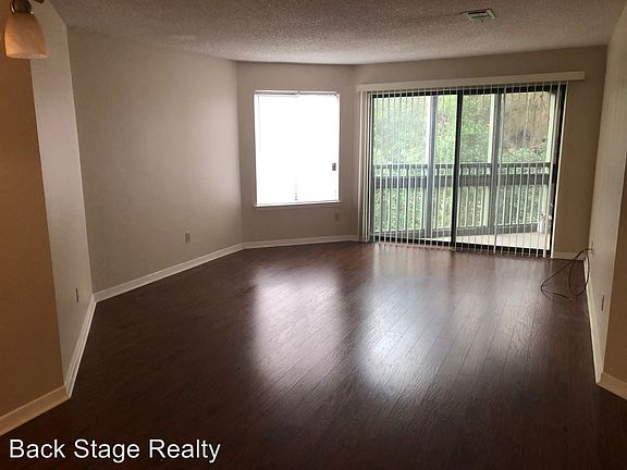 3rd image of 55 Bay Dr APT 6202