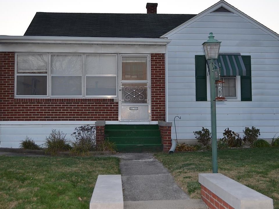 1st image of 319 Kessler Blvd
