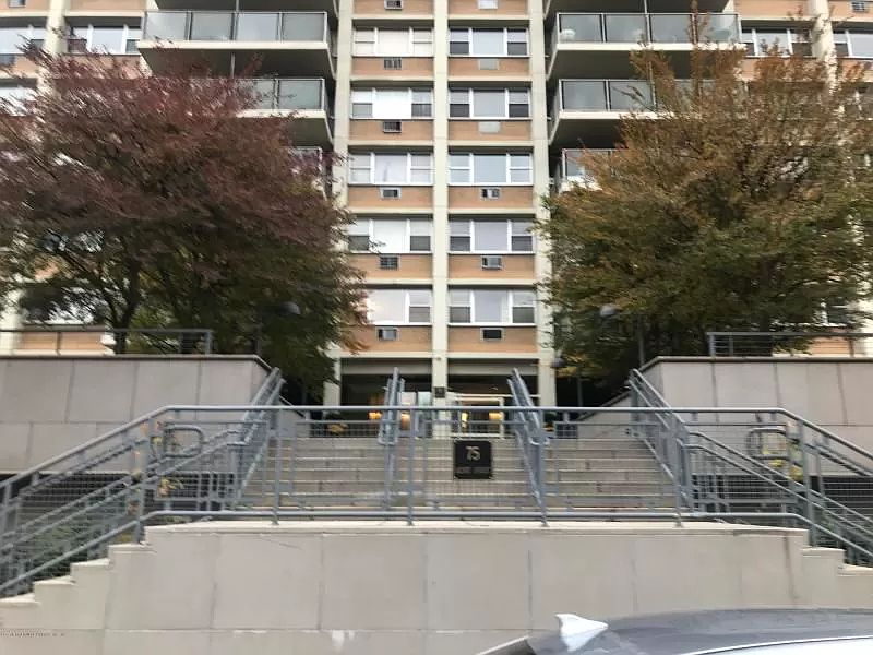 1st image of 75 Henry St APT 1C