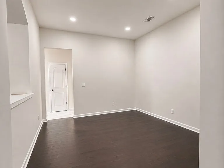 705 Evanwood Dr — Photo 41