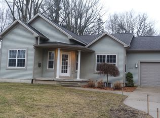 603 W Sugnet Rd, Midland, MI 48640