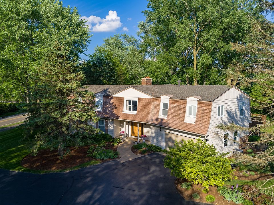 931 Country Club Rd, Village Of Lakewood, IL 60014 Zillow