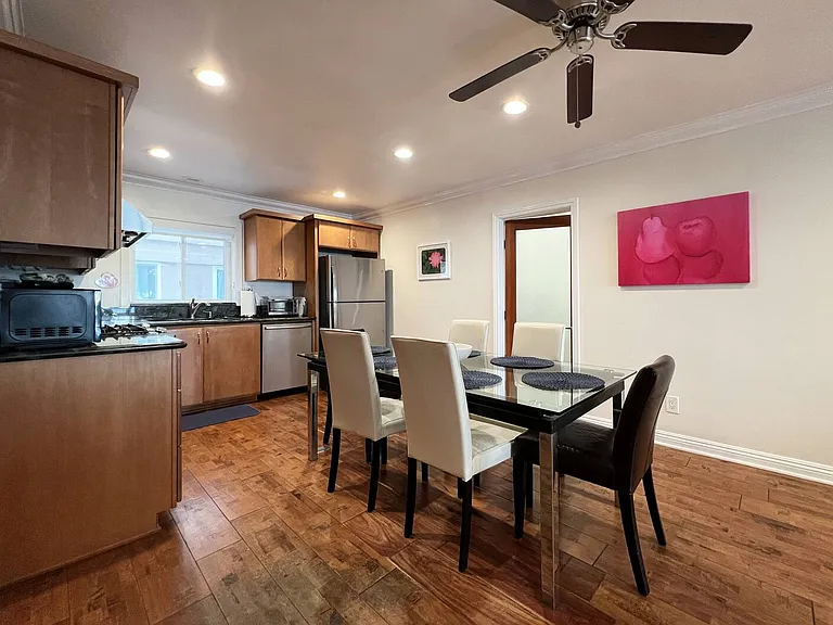 1039 Coast Blvd #C — Photo 4