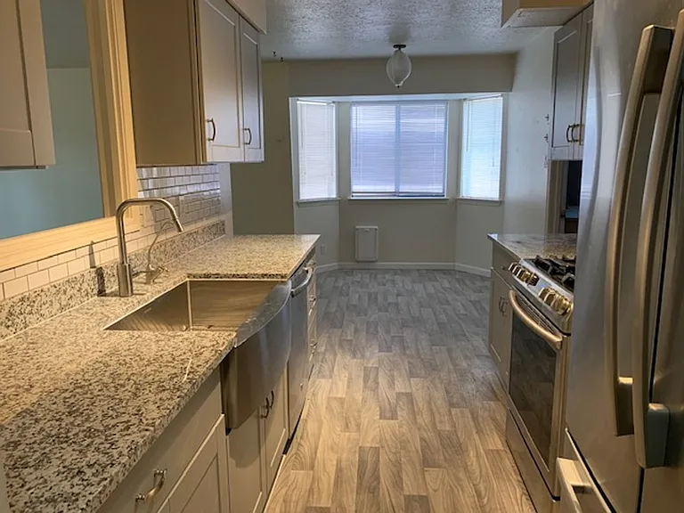 8513 Capulin Rd NE — Photo 5