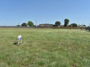 405 Choctaw Ave, Geronimo, OK 73543