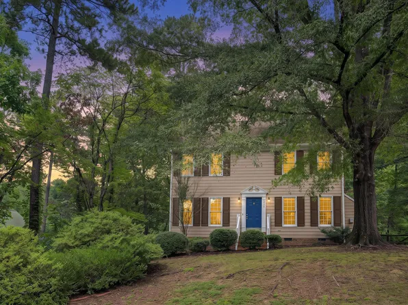 5303 Fortunes Ridge Dr, Durham, NC 27713