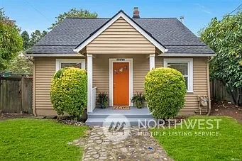 8717 18th Avenue NW photo 1
