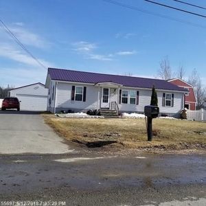 76 Shepherd Dr, Bangor, ME, 04401
