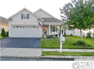 4 Wieczorkowski Ave, Sayreville, NJ 08859