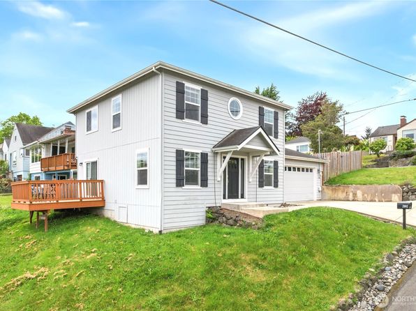 2965 9th Street, Bremerton, WA 98312