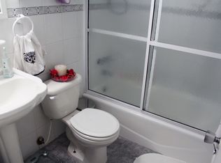 6121 SW 21st St, Hollywood, FL 33023