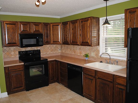 Kitchen--w/ enclosed laundry area