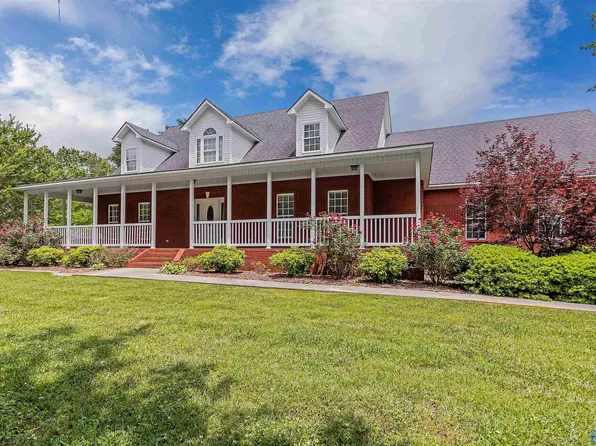 864 County Road 118, Town Creek, AL 35672