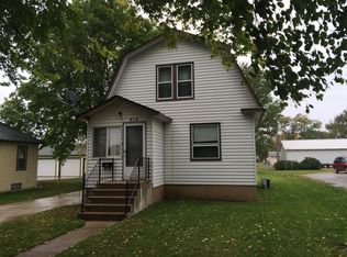 713 1st St SW, Watertown, SD 57201