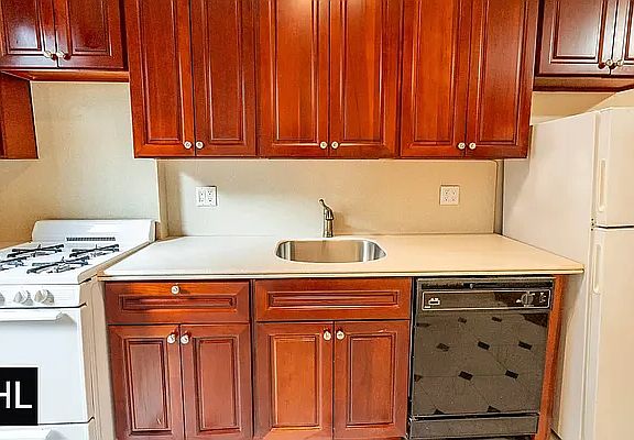 2nd image of 374 8th St APT 2C