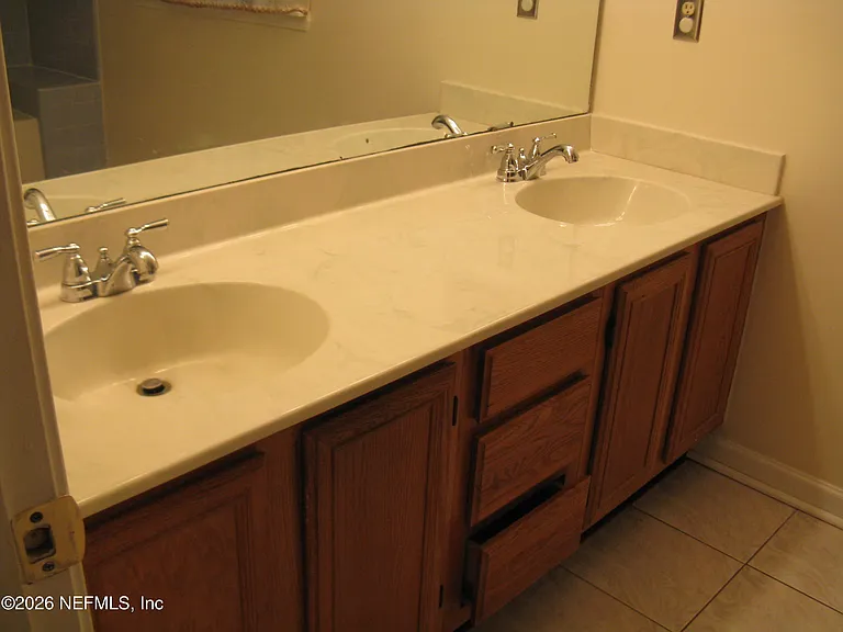 8464 Three Creeks Blvd — Photo 4