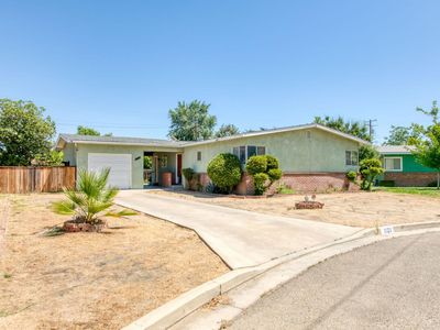2120 Richard Ave, Sanger, CA, 93657