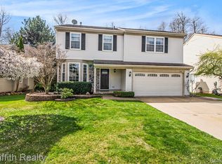 1570 Chelsea Cir, Howell, MI 48843