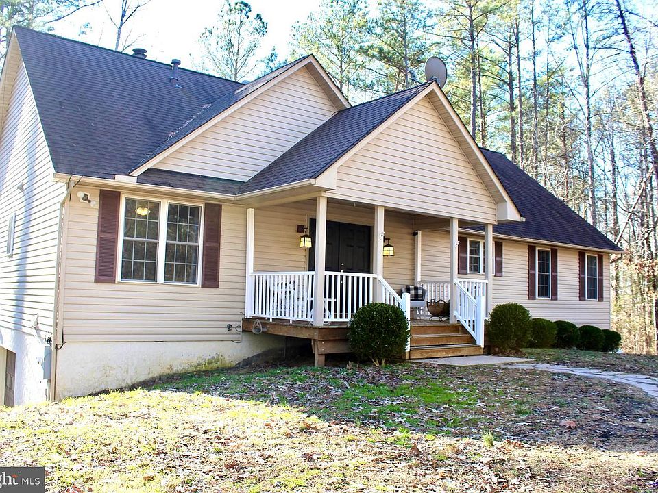 1st image of 439 Belmont Ln