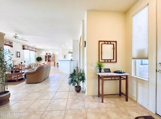 9524 N Twinkling Shadows Way, Tucson, AZ 85743