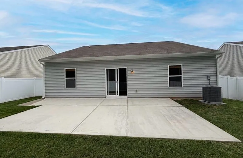 Building Photo - 7336 Amberly Hills Rd