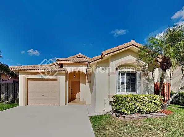 14257 SW 151st Ct, Miami, FL 33196