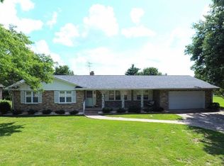 907 Sunnyview Cir, Eldon, MO 65026