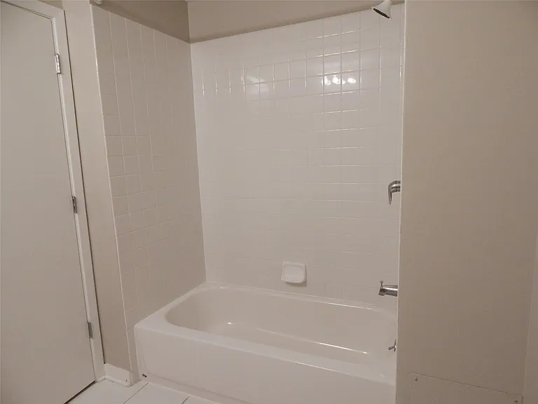101 Curry Ave #306 — Photo 36