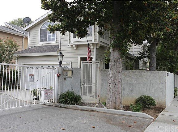 2nd image of 9312 Burnet Ave