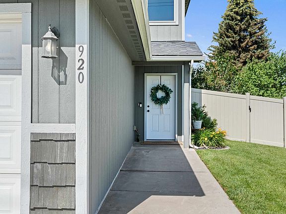 3rd image of 922 S Evergreen Rd #920