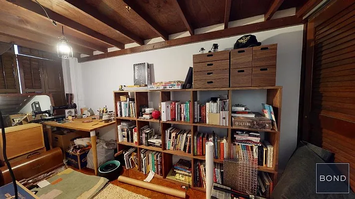 Rented by Bond New York | media 10