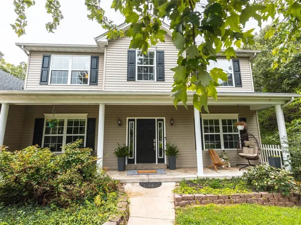 690 Callaway Ridge Dr, Defiance, MO 63341