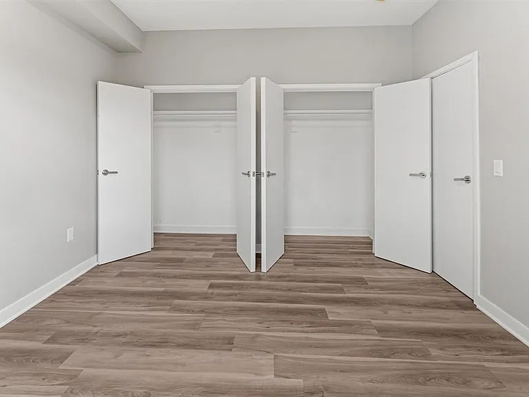 475 Communipaw Ave #401 — Photo 10